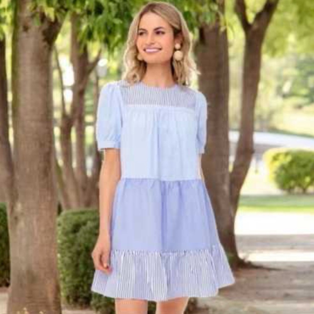 Tuckernuck Pomander Place Striped Blue and White Mini Dress Sz XS B30